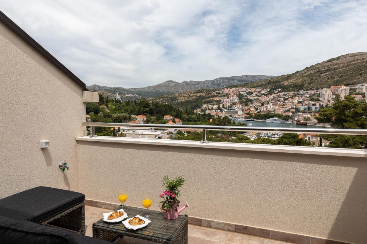 Tirena * Dubrovnik