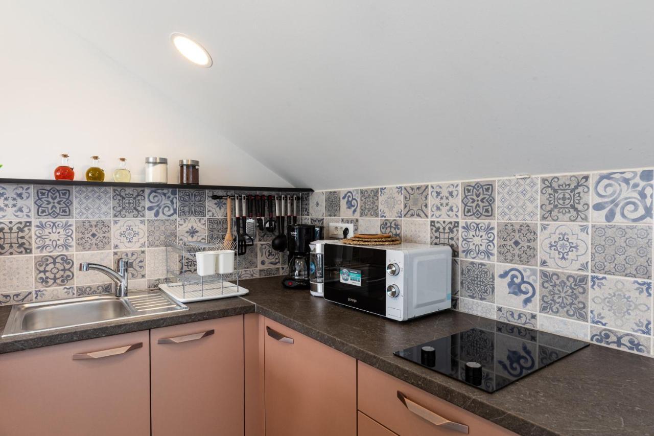 Apartment Tirena *
